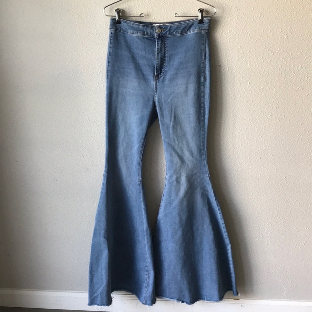 Free People We The Free Just Float On Flare Jeans 27